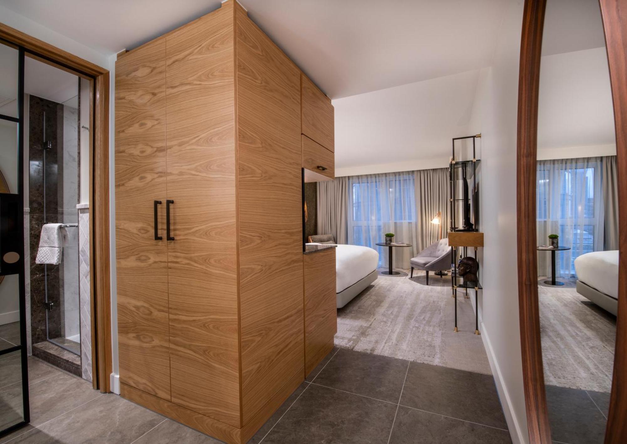 Lincoln Plaza Hotel London, Curio Collection By Hilton מראה חיצוני תמונה